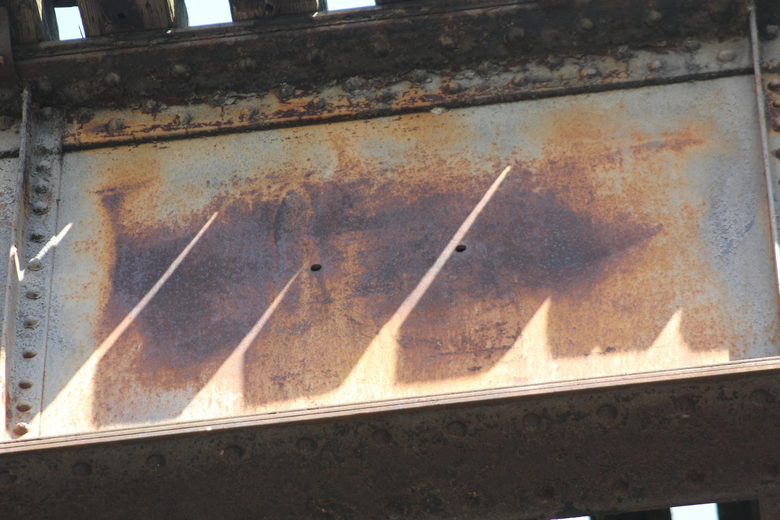 Missing plaque, east span